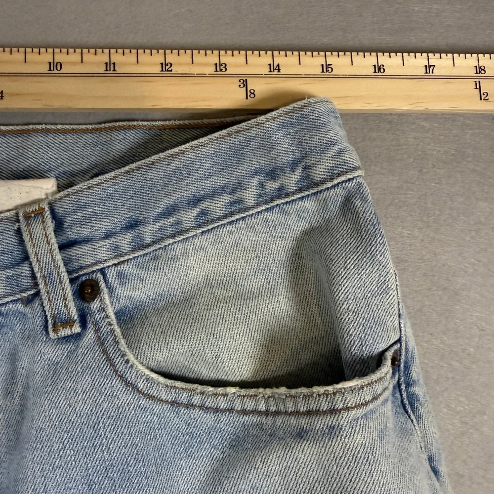 Vintage Levis 550 Jeans Men 34x30 Light Wash Blue Relaxed Fit Tapered Distressed